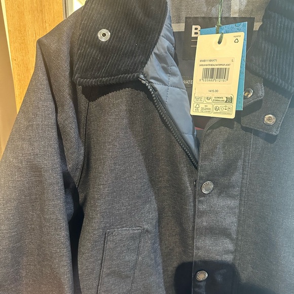 Barbour men’s collard waterproof coat - Picture 2 of 7